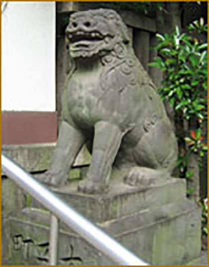 富岡八幡宮の狛犬（右）